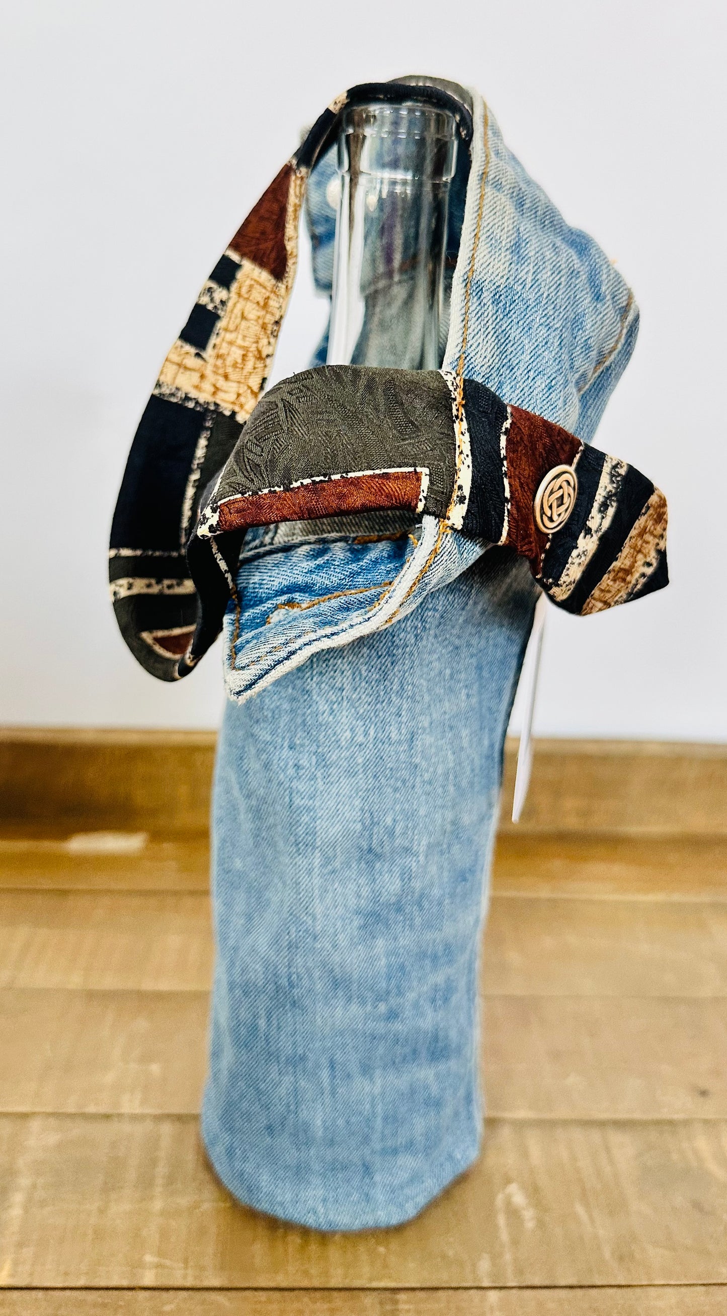 medium wash denim + abstract earthy tie wine sleeve