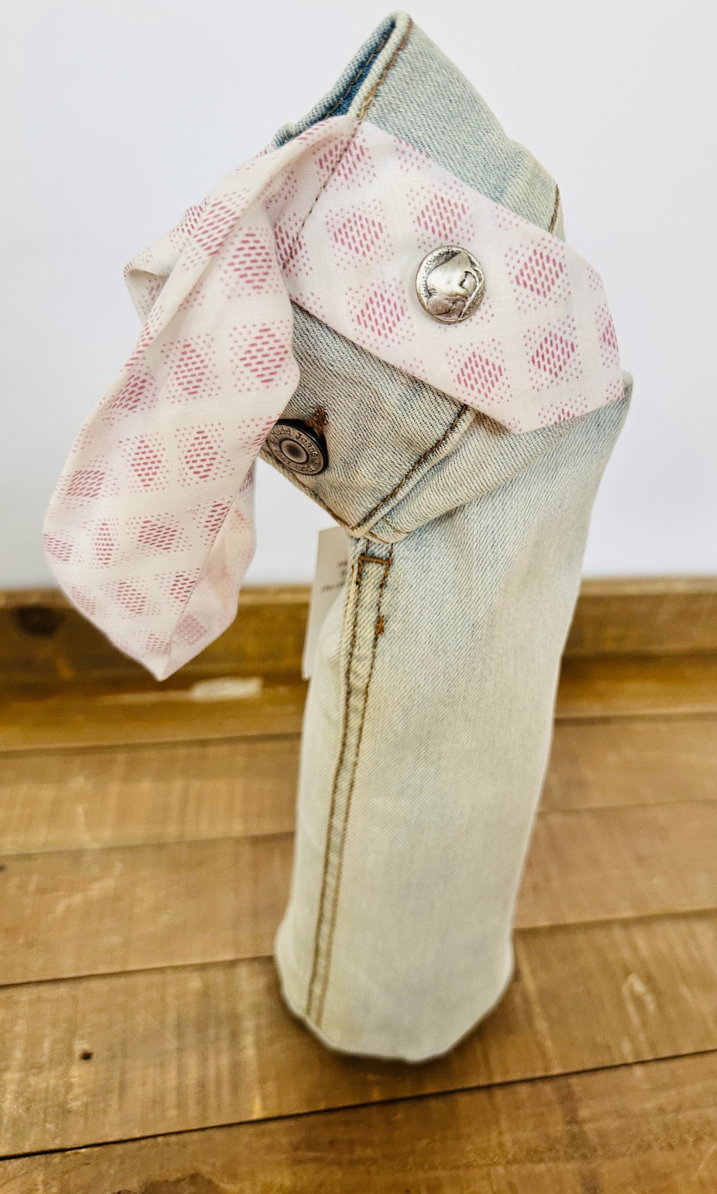 extra light wash denim + white/rose pattern tie wine sleeve