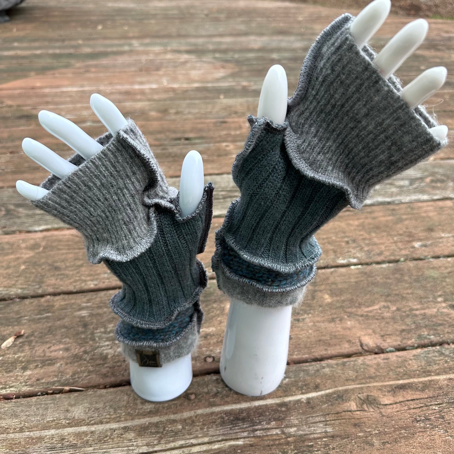 gray + aqua felted fingerless mittens