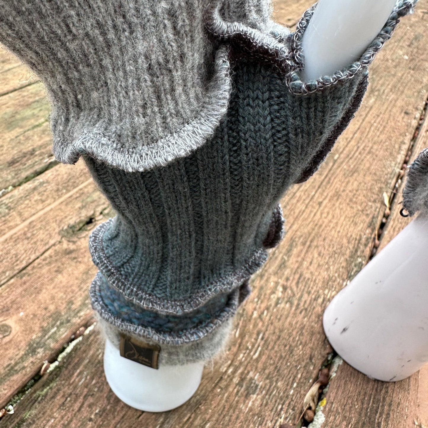 gray + aqua felted fingerless mittens