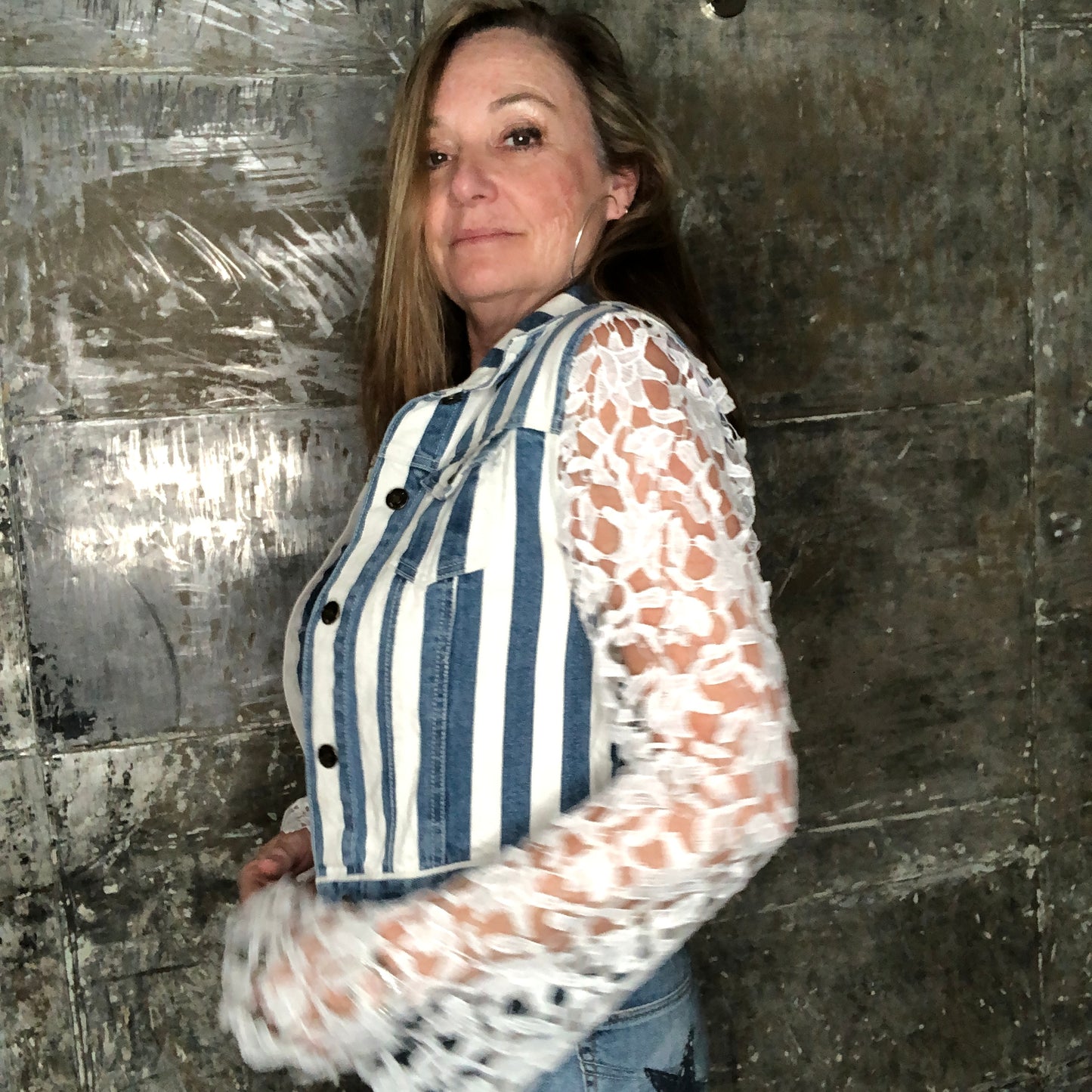 white lace +striped cropped denim jacket