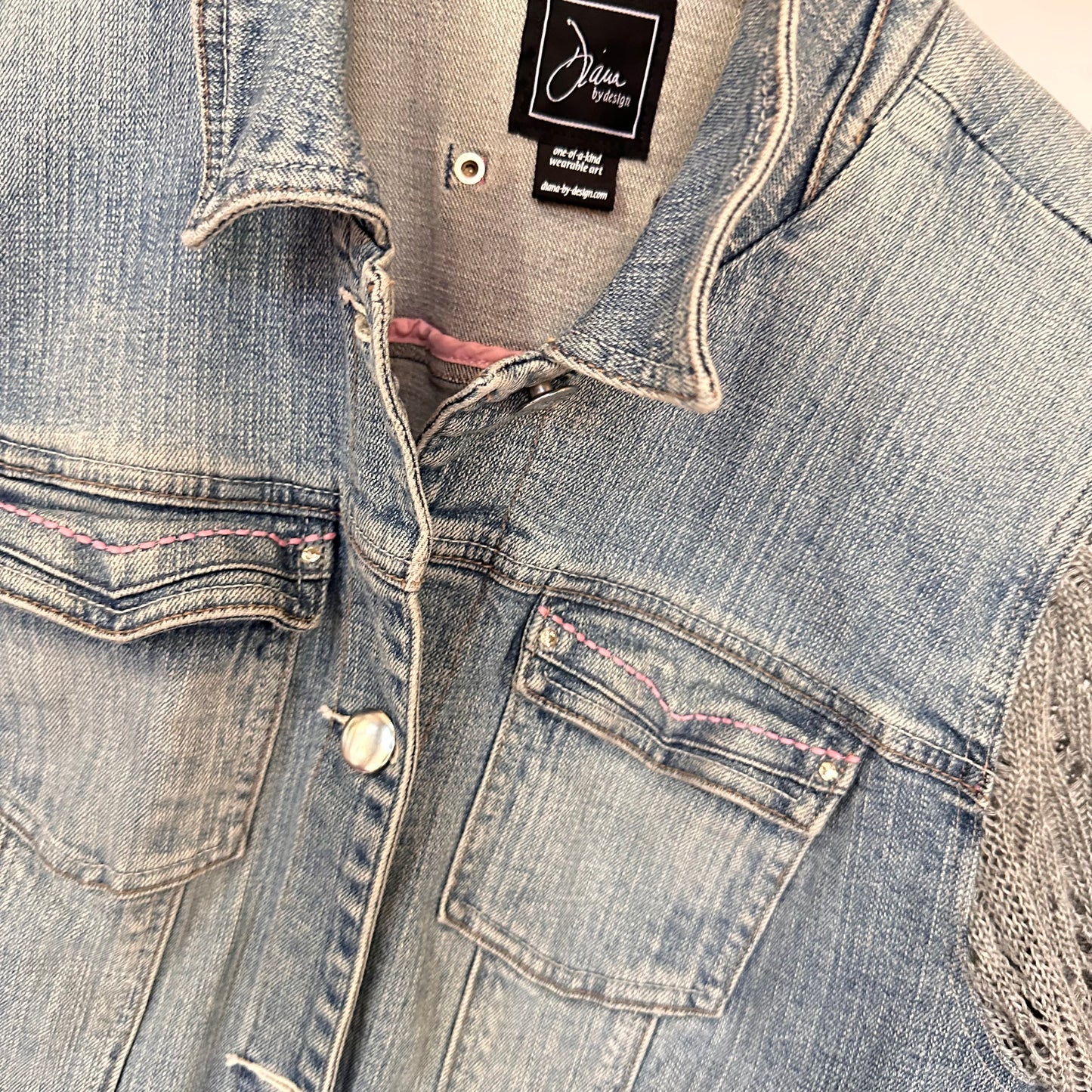 soft gray knit + distressed denim jacket [l/xl]