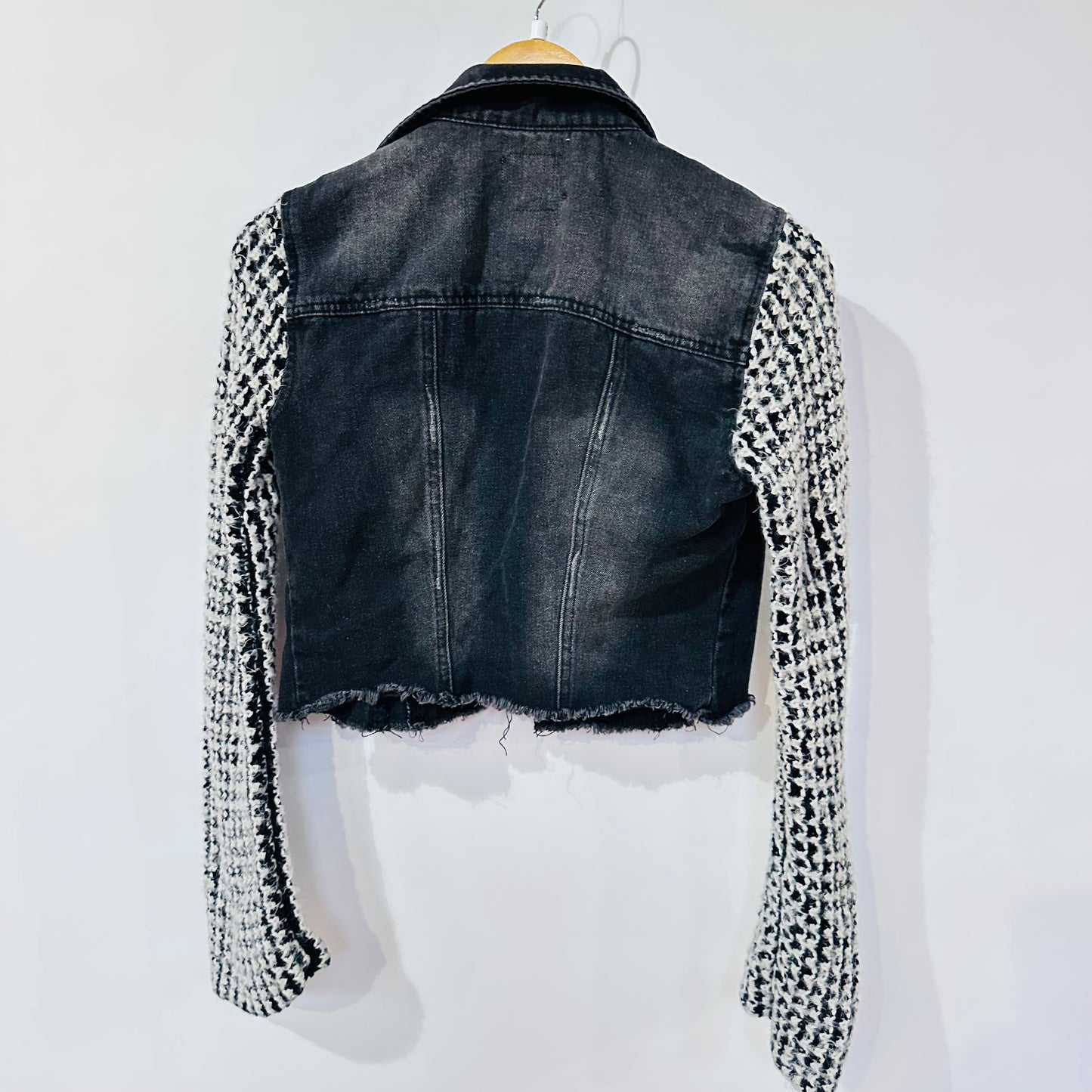 soft knit + distressed black denim [s]