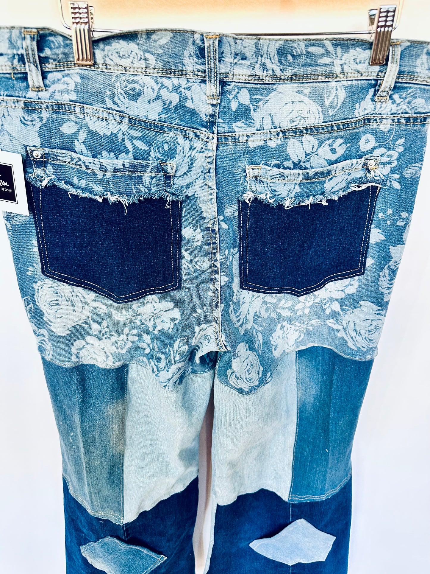 floral print + paisley bell bottom jeans [12/31]