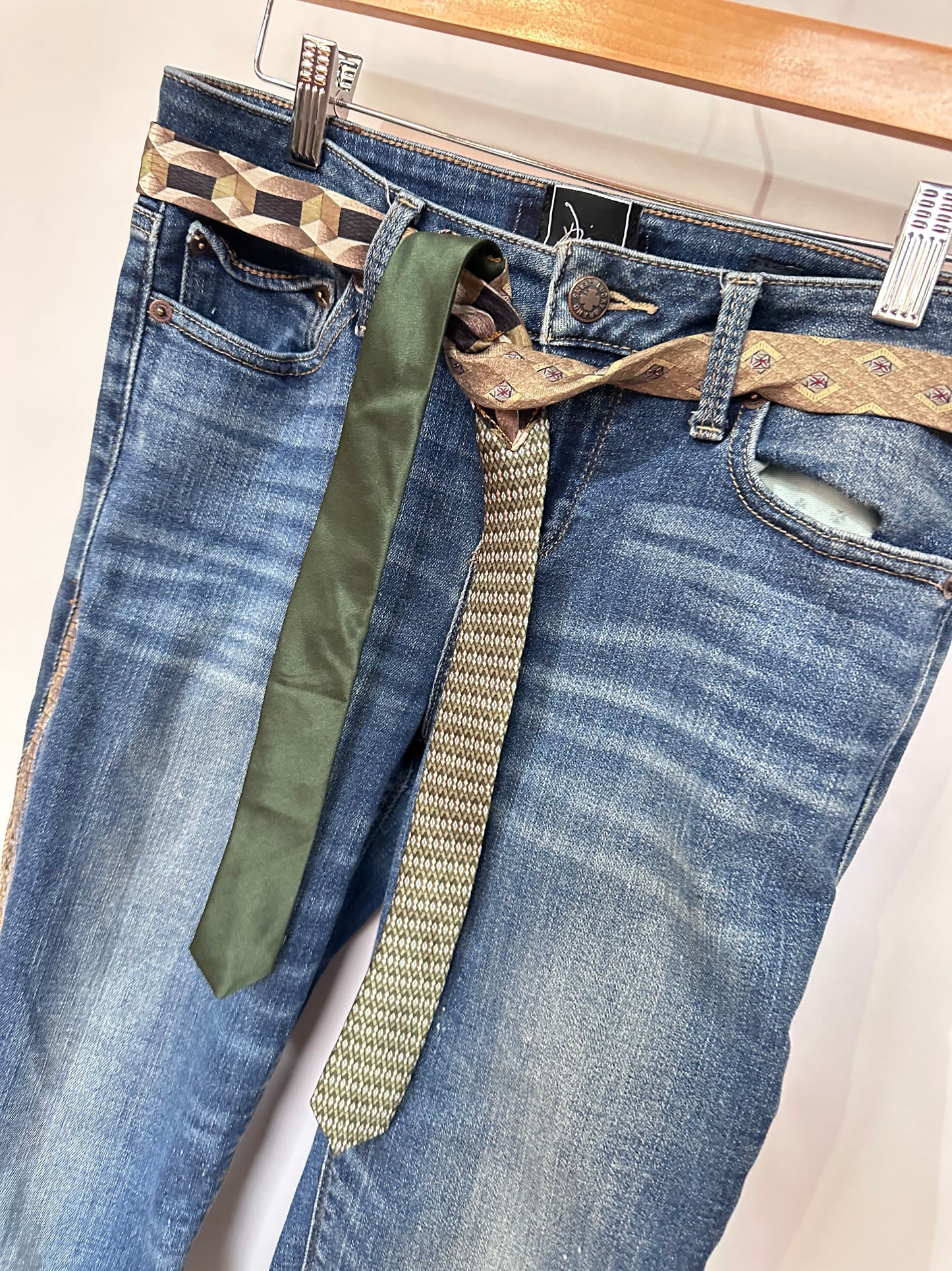 golden fall denim + necktie bells [6/28] short