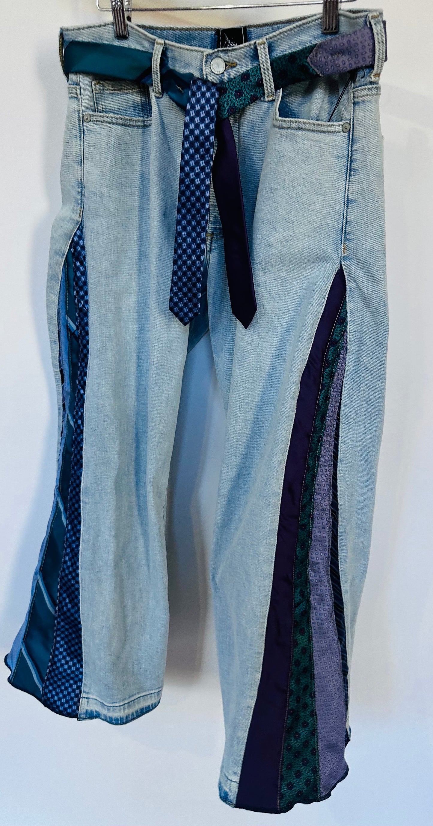 light wash purple tie flare bells [8/29]
