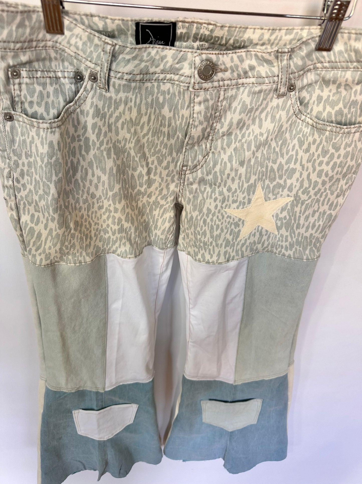 mid rise off white + light teal bell bottom jeans [6/28]