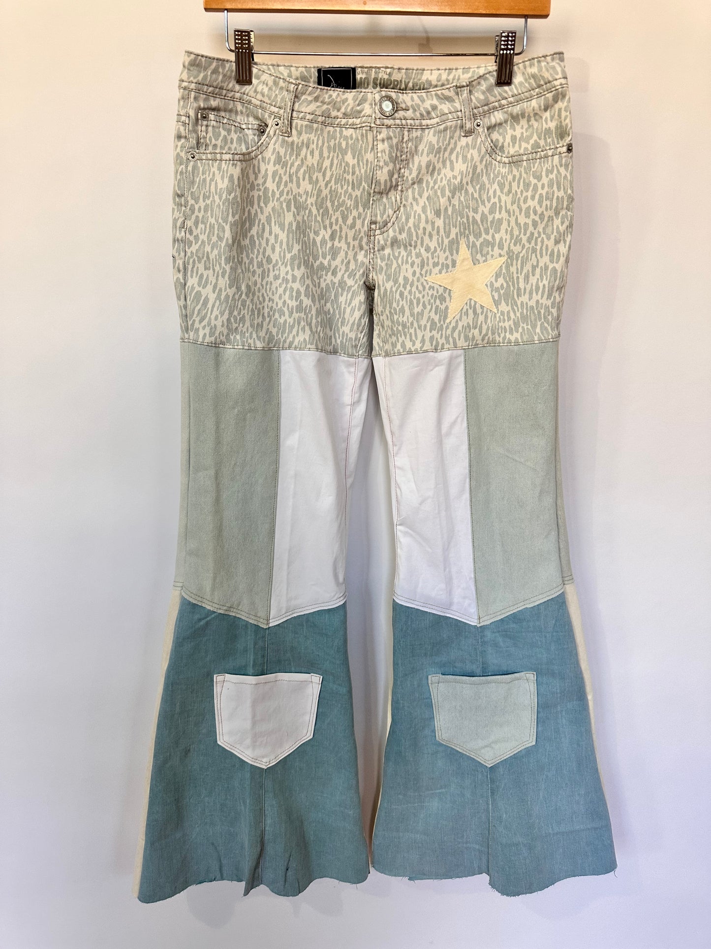 mid rise off white + light teal bell bottom jeans [6/28]