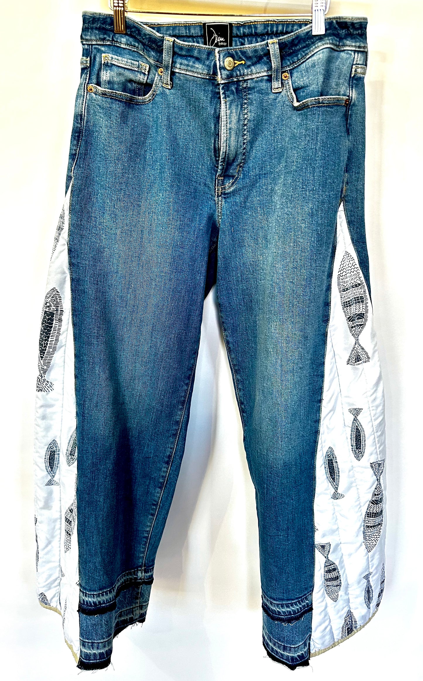 just keep swimming quilted bell bottoms [10/30] l