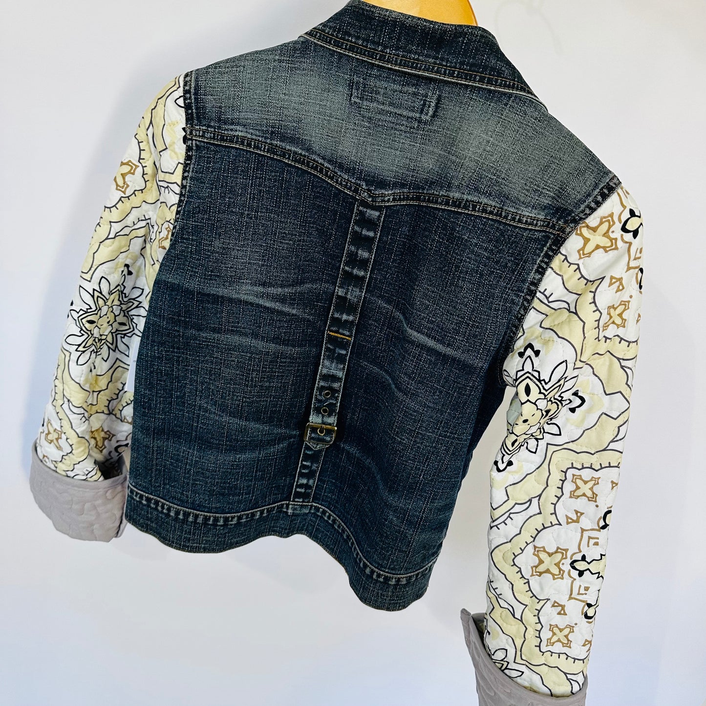 zip denim meets quilted sleeves [s]