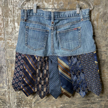 Load image into Gallery viewer, denim + daisy tie skirt, (size 4)
