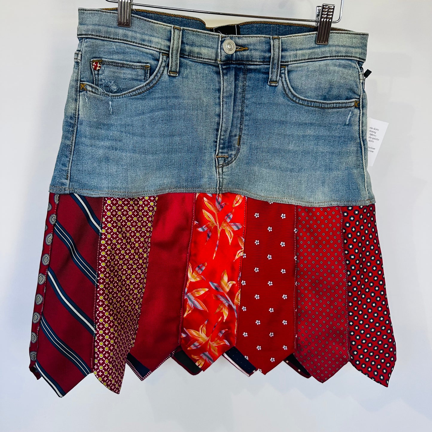 distress vintage denim + bright red ties [6/28]