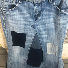 Load image into Gallery viewer, maxi vintage levi distressed denim skirt, (size 10/30)
