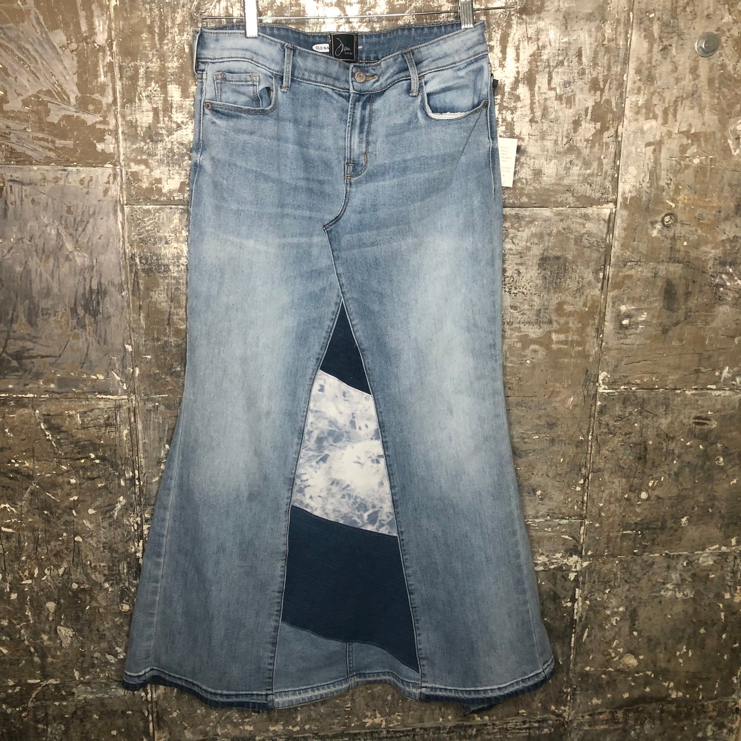 soft light blue stretch denim skirt, (size 10)