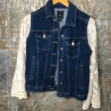 Load image into Gallery viewer, champaign floral lace + deep blue denim
