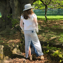 Load image into Gallery viewer, pinstriped joe&#39;s maxi denim skirt, (size 27)
