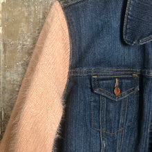Load image into Gallery viewer, rosy sweater meets dark blue deniim
