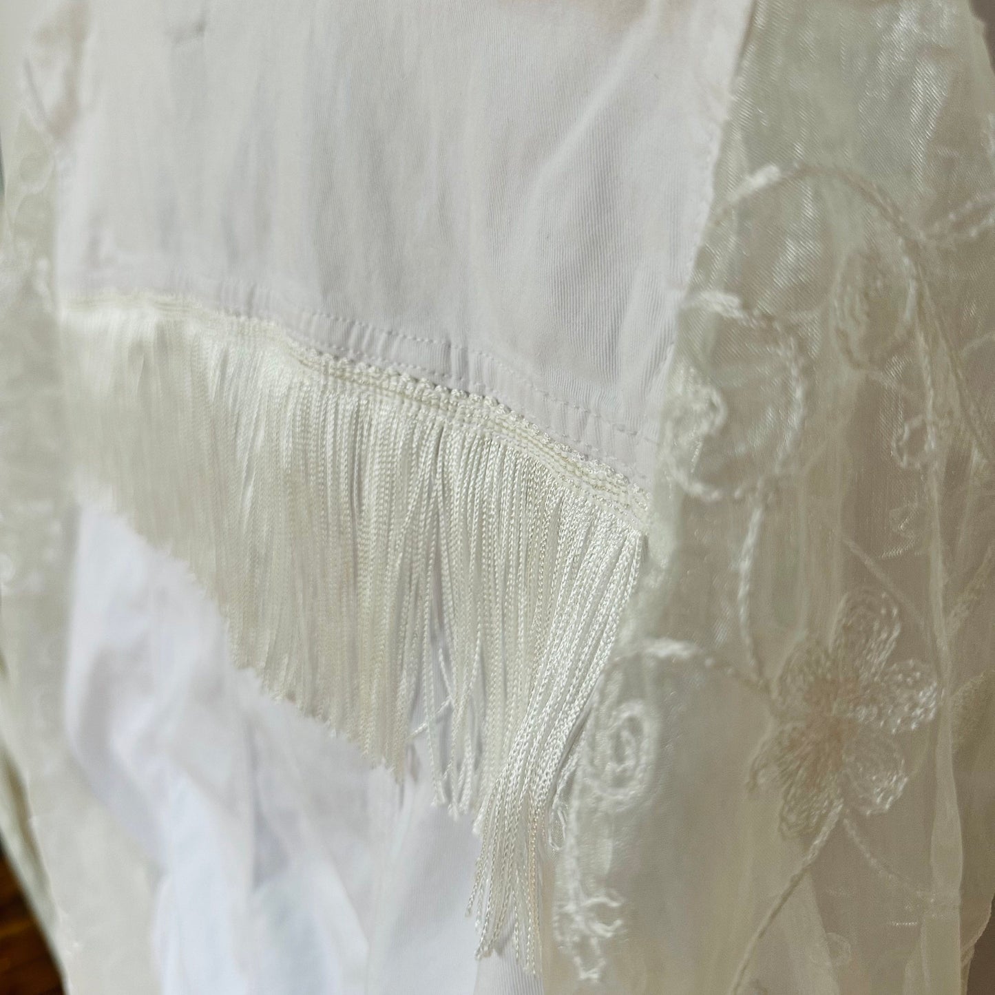 white on white cargo jacket with sheer sleeves [m/l]