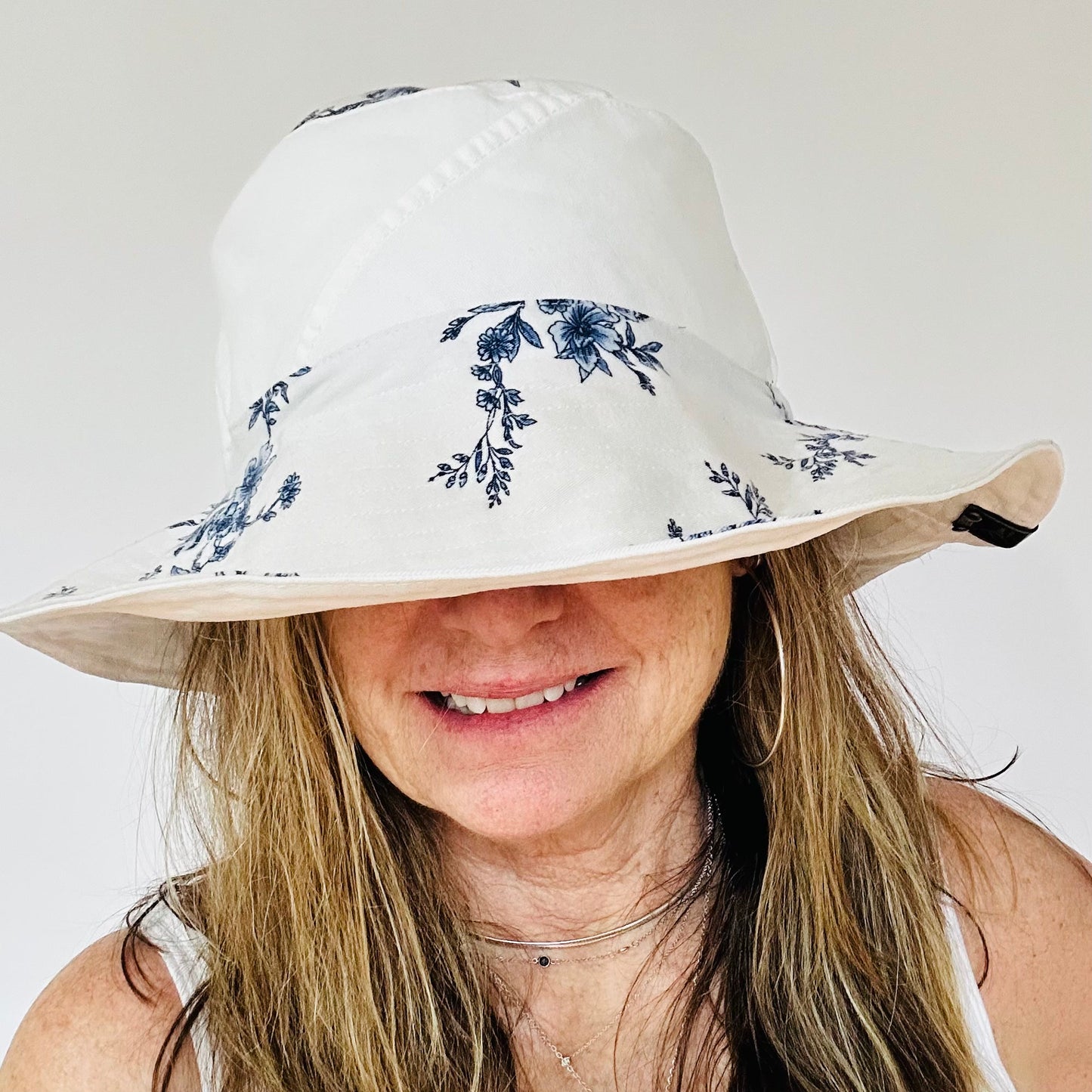 white + floral reversible denim sunhat hat [s/m]