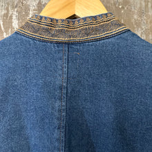 Load image into Gallery viewer, sargent pepper blue denim + black velvet sleeves
