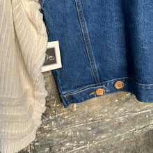 Load image into Gallery viewer, comfy chenille, corduroy + boyfriend denim jacket
