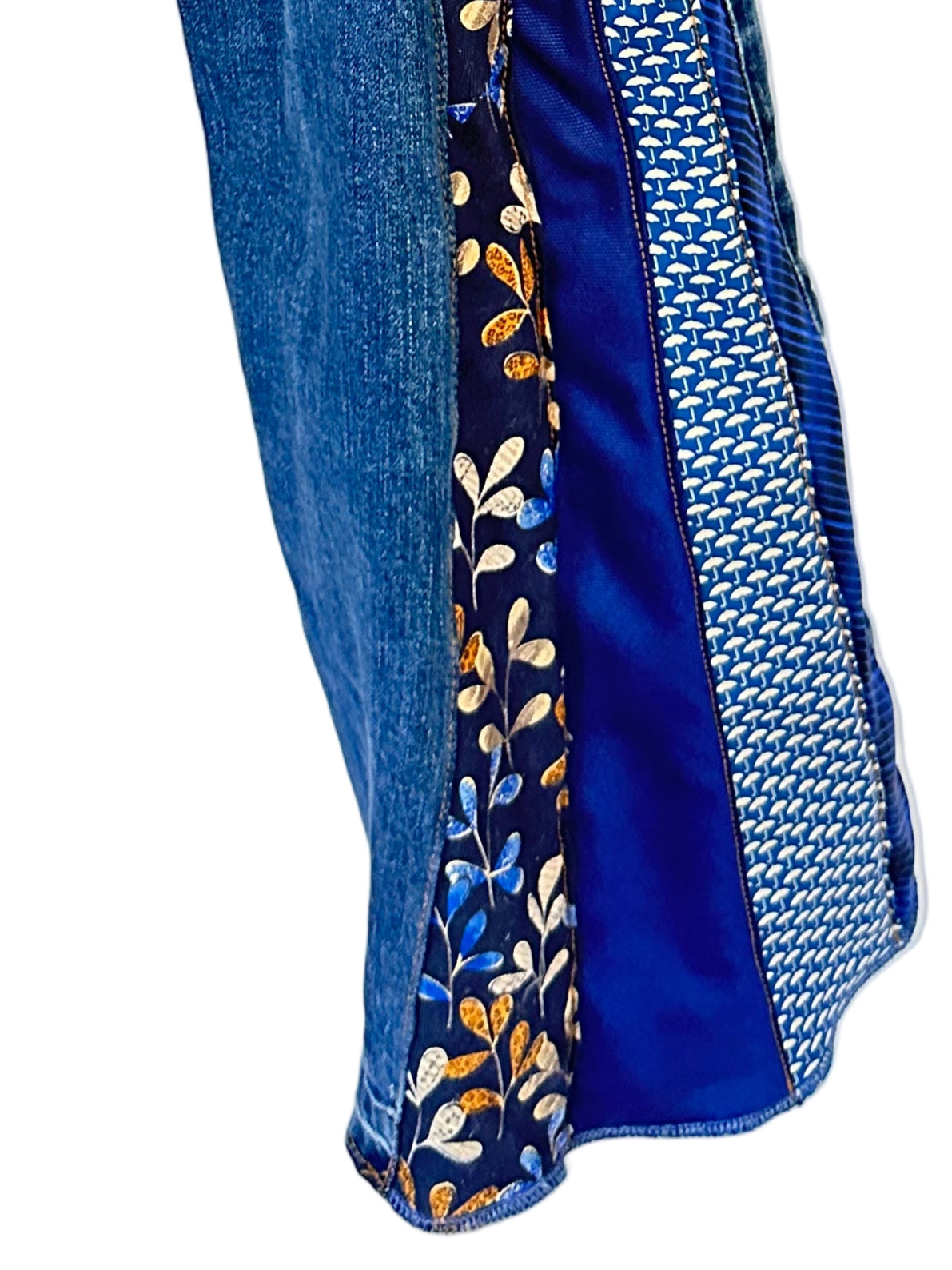 blue on blue denim + necktie bells [00/24] short