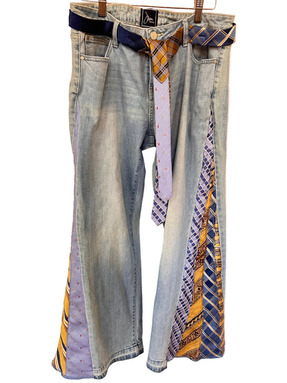washed blue denim + golden necktie bells [10/30] short