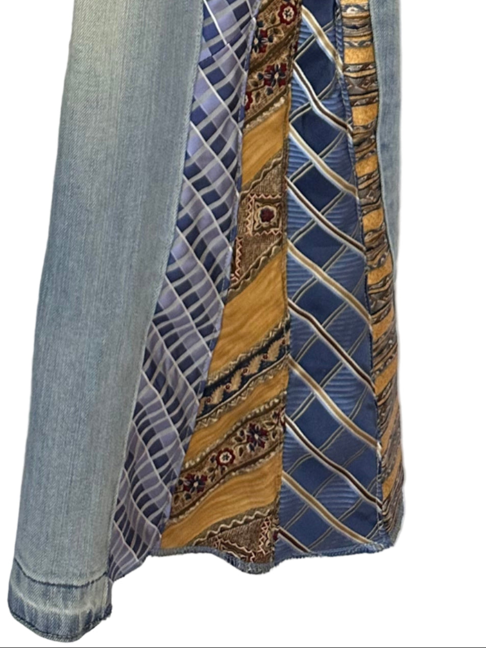 washed blue denim + golden necktie bells [10/30] short
