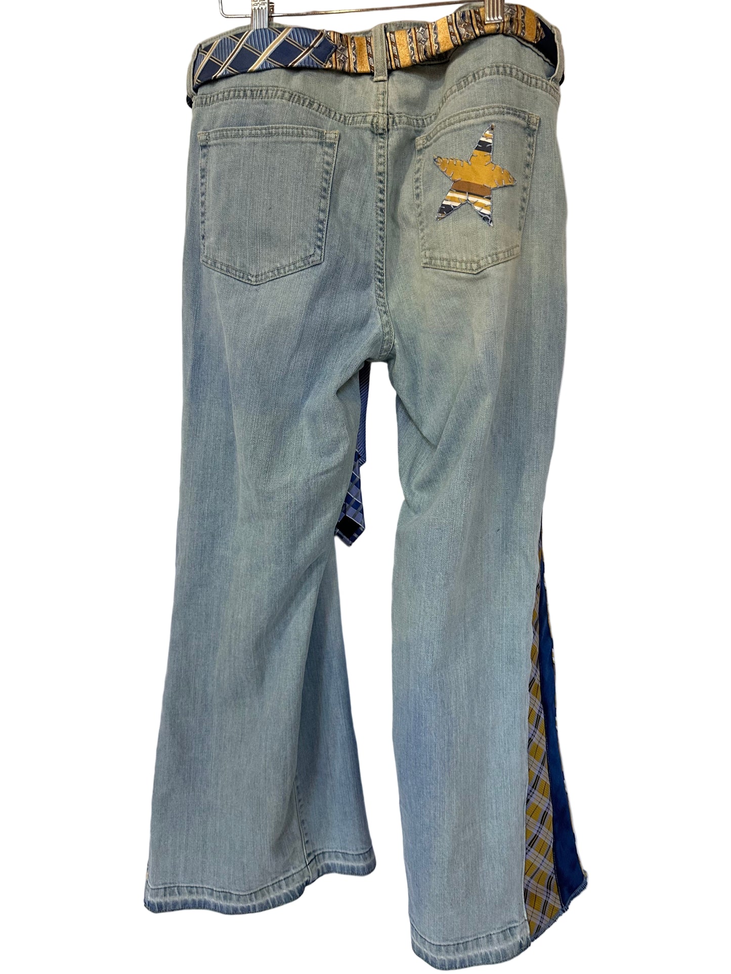 washed blue denim + golden necktie bells [10/30] short