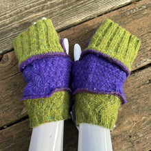 Load image into Gallery viewer, chunky green + purple wool fingerless mittens
