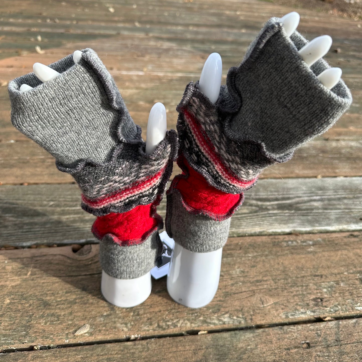 red + gray wool fingerless mittens