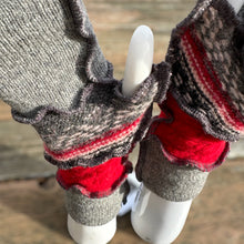 Load image into Gallery viewer, red + gray wool fingerless mittens
