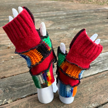 Load image into Gallery viewer, bold chunky wool fingerless mittens
