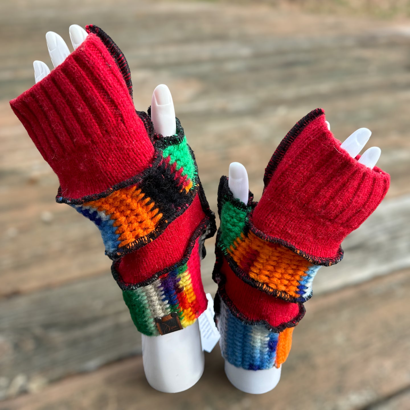 bold chunky wool fingerless mittens