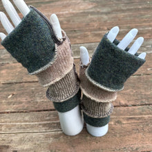 Load image into Gallery viewer, moss green + taupe felted fingerless mittens
