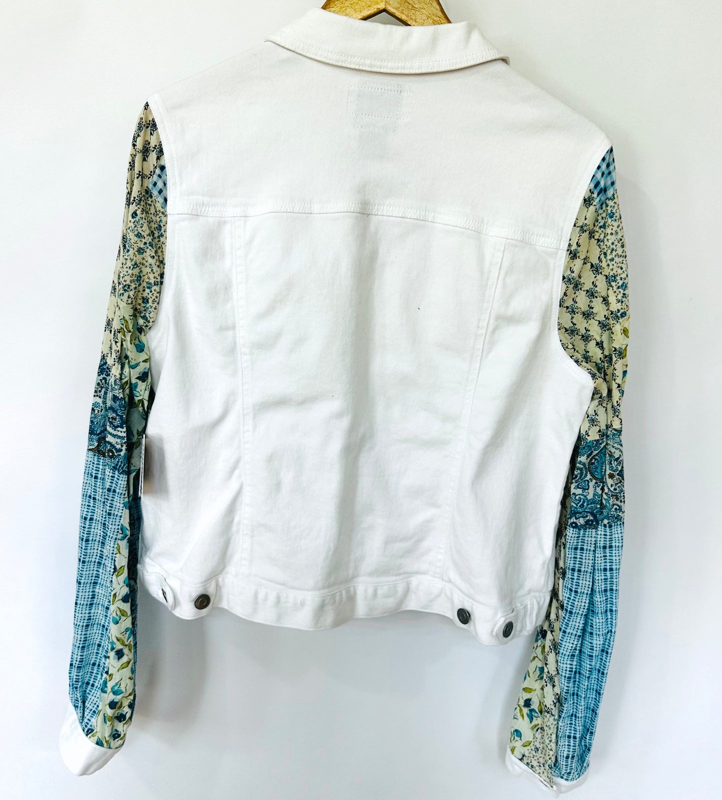 florals + white denim jacket