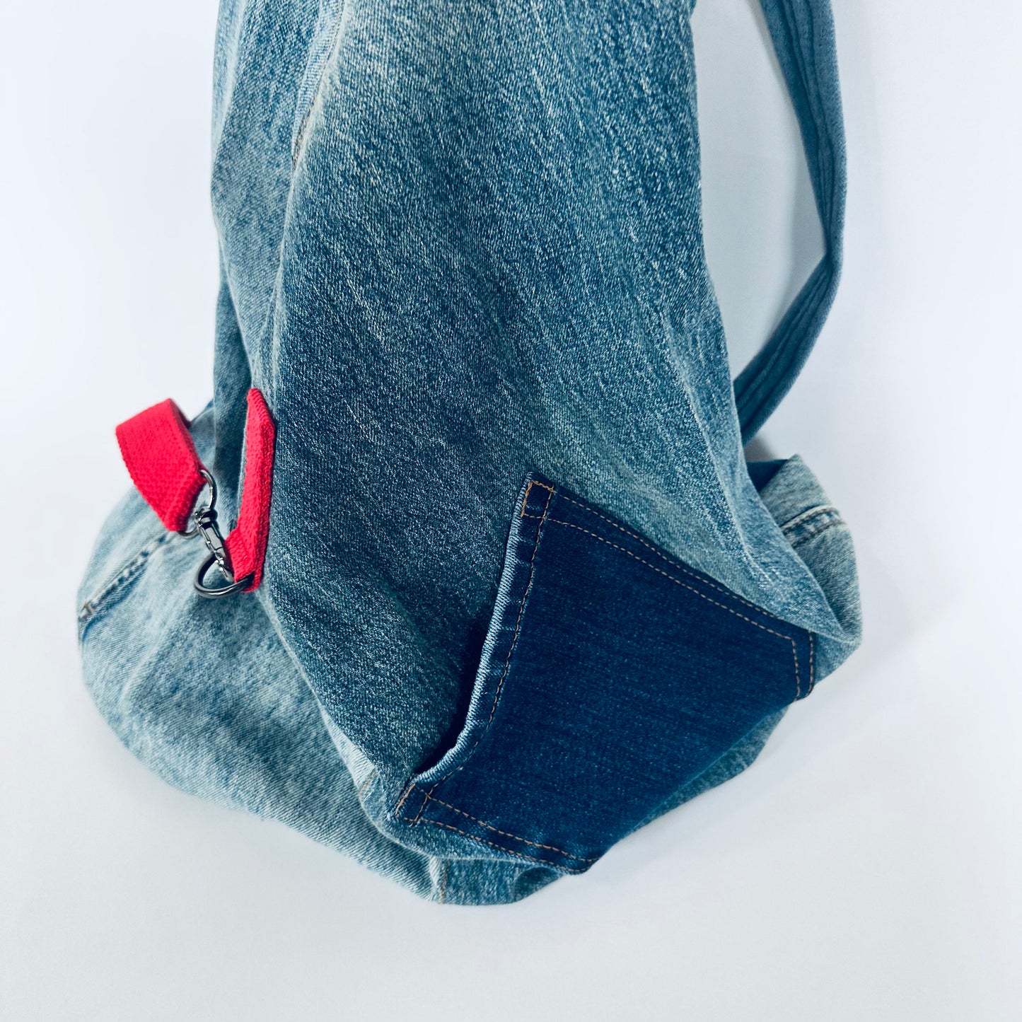 the second shift sling bag