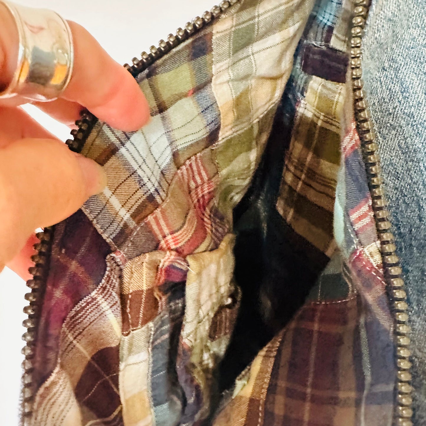the second shift sling bag