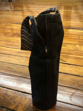 Load image into Gallery viewer, black zip denim + black gray stripe tie wine sleeve

