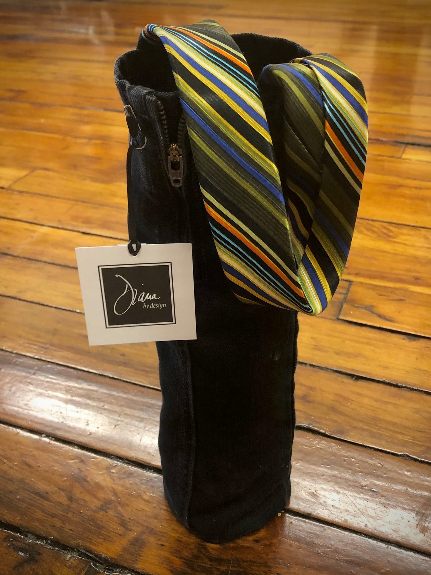 black zip denim + bright stripe tie wine sleeve