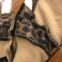 Load image into Gallery viewer, caramel + cheetah cashmere fingerless mittens
